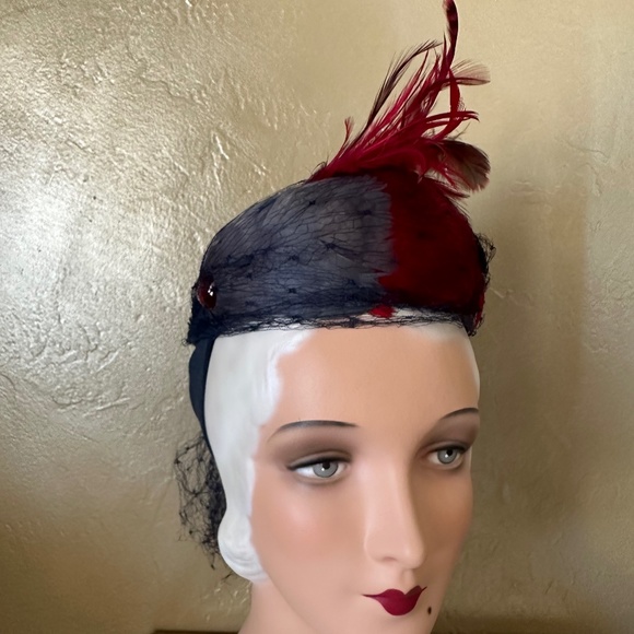 SMART 1930s\' DARK COBALT BLUE FELT HAT + BLUE/RED/BURGUNDY FEATHERS & NAVY VEIL main image 5